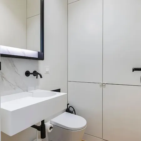 Secret Garden By Innkeeper *