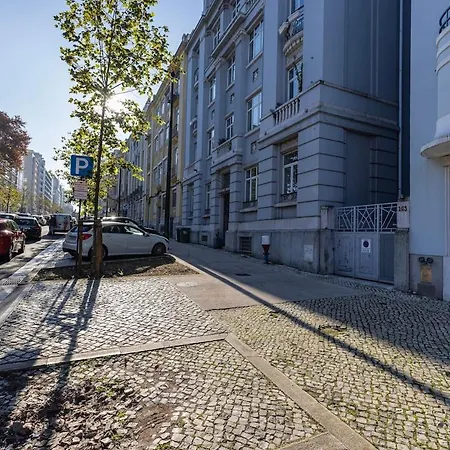 Διαμέρισμα Secret Garden By Innkeeper